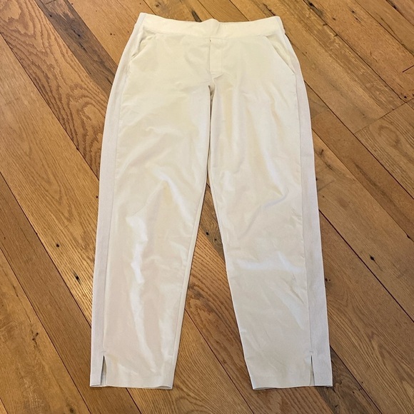Athleta Pants - Athleta Brooklyn Ankle Pant Cream Size 8